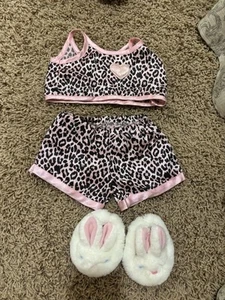 Build A Bear Pajamas Pink Leopard Print w/ Bunny Slippers RARE Retired #9 - Picture 1 of 4
