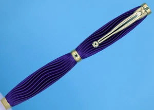Purple Ink - Slimline DEEP Purple Pen, Gold Trim + Premium Monteverde Purple Ink - Picture 1 of 7