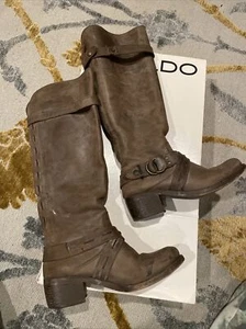 ALDO RAFFONE GRAY LEATHER DISTRESSED BOOTS sIZE 37 - Picture 1 of 11