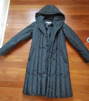 Abrigo acolchado con capucha y cremallera completa para mujer LARRY LEVINE negro talla S Foto 1 de 4