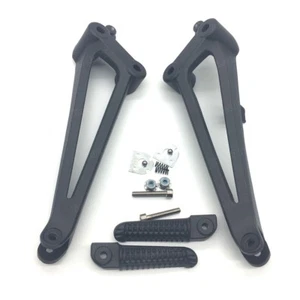Black Rear Passenger Foot Pegs Bracket Fit For Yamaha YZF-R1 2009-2014 - Foto 1 di 8