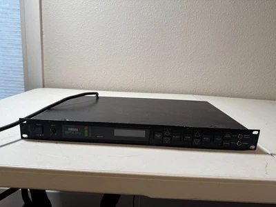 Yamaha SPX90 Digital Multi-Effects Sound Processor - Image 1 of 4