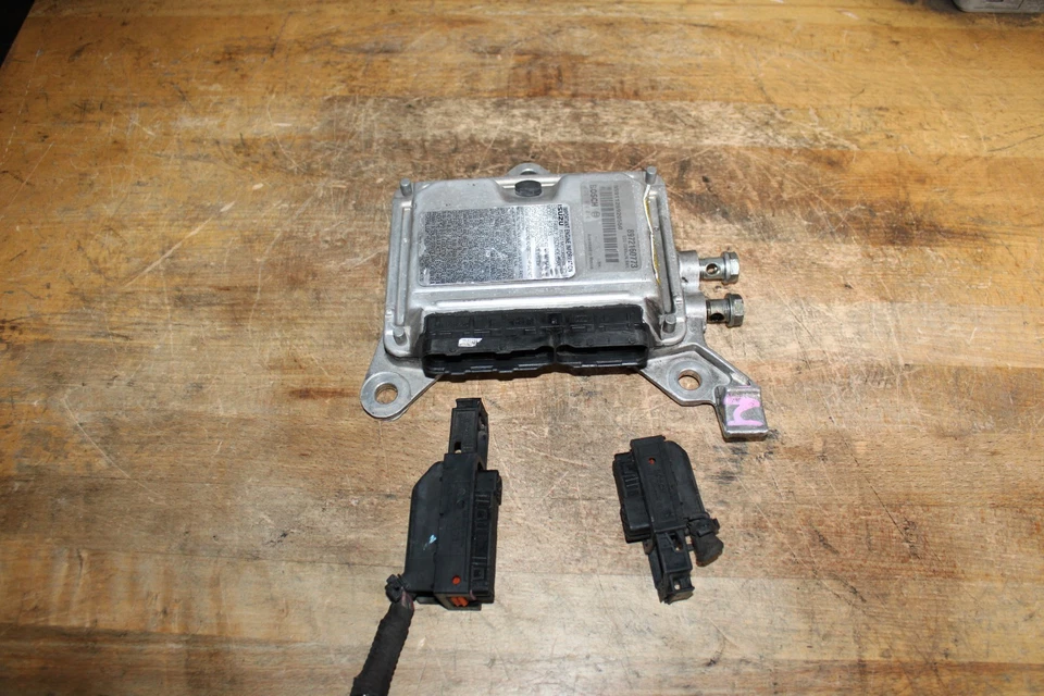 01-04 Chevy Silverado GMC Sierra 6.6L Duramax Diesel Lb7 FICM ECU oem 8972160773 - Image 1 of 4