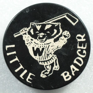 Vintage University of Wisconsin Badgers Hockey Puck Little Badger Cooper - Bild 1 von 3