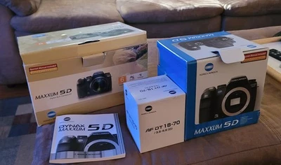 Konica Minolta Maxxum 5D Kit: 18-70mm f3.5-5.6 Lens, Charger, Batteries, A-Mount - Image 1 of 4