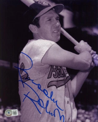 BROOKS ROBINSON SIGNED AUTOGRAPHED 8x10 PHOTO BALTIMORE ORIOLES HERO BECKETT BAS - Image 1 of 2