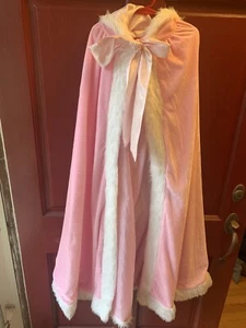 Princess Cape With Hood girls Size 8-12 Pink & White Velvet In Good Condition  - Picture 1 of 13
