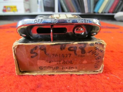 Oldsmobile 98 1959 NOS GM interruptor de lavadora limpiaparabrisas de 2 velocidades # 4761427 Foto 1 de 4