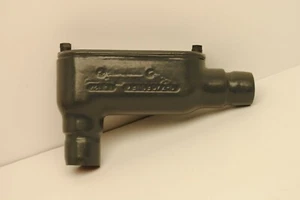 OZ-Gedney 1 1/4″ PVC-Coated Malleable Iron LB Conduit Elbow Threaded - Picture 1 of 5