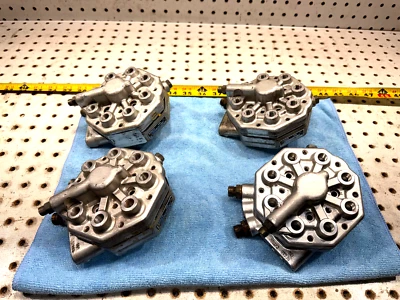 Original Mercedes 90-93 R129 500SL BOSCH FUEL 1 Distribuidor, Núcleo necesita reconstruido Foto 1 de 4