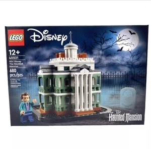 LEGO Disney: Mini Disney La Dimora Infestata (40521) Set Giocattolo da Costruzione 680 Pezzi - Foto 1 di 5