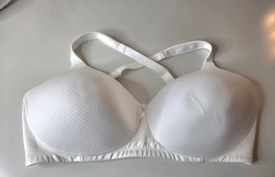 VANITY FAIR  72389 /72238 Radiant Comfort Soft Cup Multiway Wireless Bra Sz 40DD - Image 1 of 4