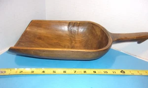 Large Vintage Farmhouse Grain Scoop Primitive Woodenware - Picture 1 of 9