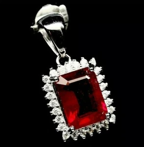 NATURAL 7 X 9mm. COLGANTE DE PLATA DE LEY 925 RUBÍ ROJO Y CIRCONITA BLANCA  - Imagen 1 de 3