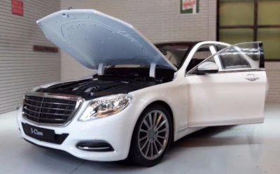 1:26 24 Mercedes S Class V8 500 2015 W222 24051 Welly White Diecast Model Car - Image 1 of 4