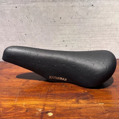 KASHIMAX  - Five Gold OSTRICH Black BMX Seat Track/Road Bike Saddle NEW in BAG - Image 1 of 4