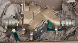 WATTS LF909M1-QT RP 1-1/4" Reduced Pressure Zone Assembly 0391010 LF909 NEW NOS - Picture 1 of 5