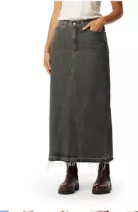 Levi Strauss Signature Denim Maxi Skirt Dark Charcoal Color Maxi Size 4 | W27 - Picture 1 of 7