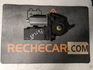 Motor Elevalunas Delantero Derecho Volkswagen 101434203, 0130821694, 05076420 - Imagen 1 de 6