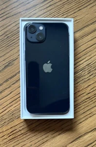 iPhone 13, In Great Condition Less Than A Year Old 128gb Black - Zdjęcie 1 z 6