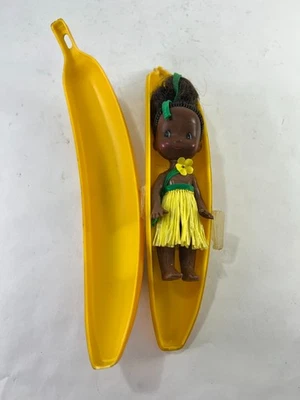 doll bambola furga BANANA NUOVA alta moda mini furga 3s sebino MAI GIOCATA NUOVA - Immagine 1 di 4