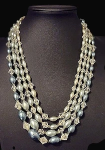 Vintage mehrsträngige Kunstperlen & Kristall Halskette Geschenk silberfarben - Bild 1 von 7