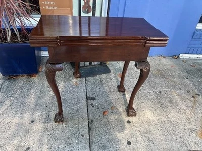 罕见古董 Chippendale 风格桃花心木折叠两次游戏桌 — 第 1/4 张图片