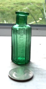 ATEMBERAUBENDE SELTENE 6-SEITIGE GRÜNE GIFTPRÄGUNG, NICHT ZU NEHMEN - NUR 2 1/4" GROSS - Bild 1 von 1