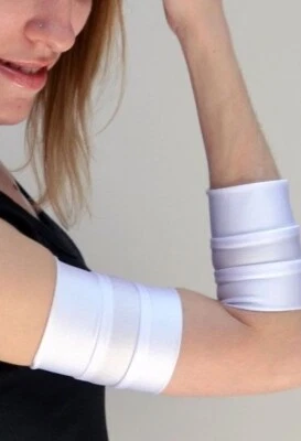 Nuevo con etiquetas Disfraz Cosplay Amarillo Brazos Puños Tatuaje Cubiertas Bandas Cyber Stretch Spandex Foto 1 de 2