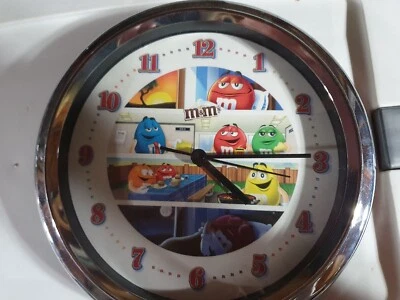 Vintage M & M Promotional Clock - Image 1 of 2