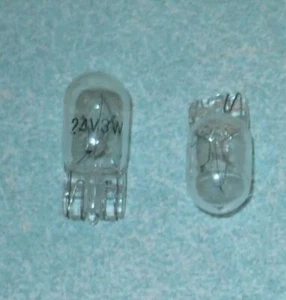 24V 3W WEDGE BULB PACHISLO SLOT MACHINE ARCADE COMMON #400 OEM LAMP *FREE SHIP* - Picture 1 of 4