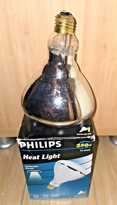 New Philips 250BR40 Heat/CL 120V Heat Bulb Light Clear 250W - Image 1 of 4