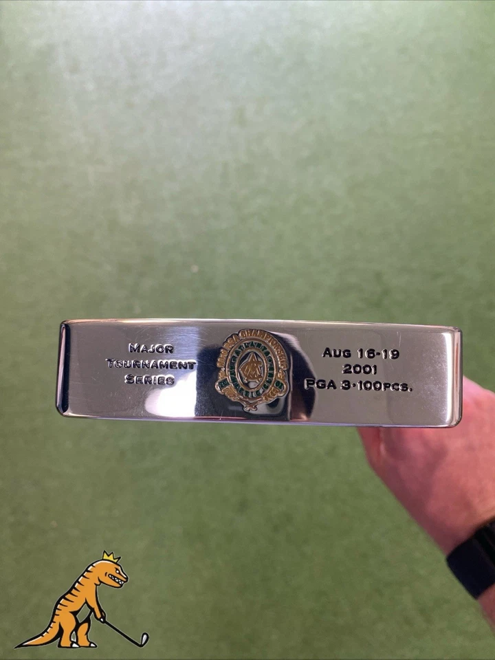 Bettinardi Major Tournament Series 2001 AAC 33” Blade Putter - Image 1 of 4