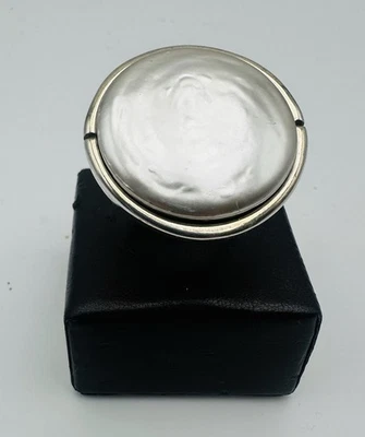 Anello Ciclon , con Perla Artificiale Regolabile Lega Zama Placcata Argento 925 - Immagine 1 di 4