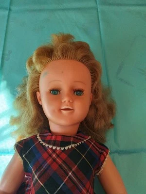 GRANDE POUPEE.  RAYNAL, YEUX DORMEURS.  55 CM - Photo 1/4