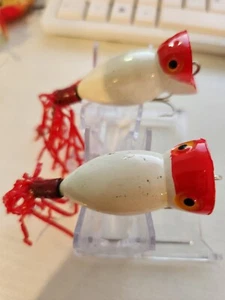 VINTAGE LOT OF 2 HULA POPPERS FISHING LURES - Picture 1 of 6