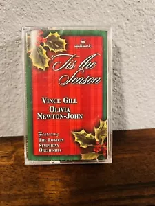 'TIS THE SEASON Vince Gill Olivia Newton-John New Cassette 2000 Christmas Sealed - Picture 1 of 2