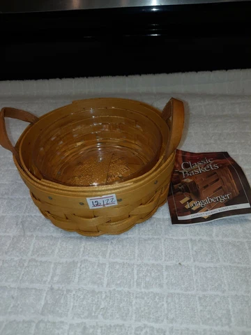 Longaberger 2002 SAFFRON booking basket with protector new #3 Cover