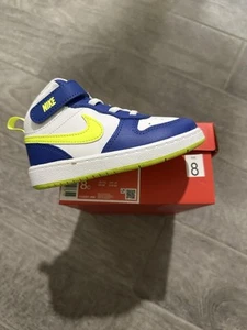 NIKE KIDS BOY OR GIRLS BIG KID COURT BOROUGH 2 MID SNEAKER SIZE 8C NEW - Picture 1 of 4