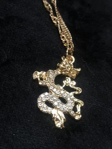 Mode Frauen klar Kristall chinesischer Drache Strass Anhänger Kette Halskette neu - Bild 1 von 4