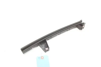 Lincoln Navigator 2018-2024 puerta trasera derecha ventana guía trasera retenedor OEM Foto 1 de 4