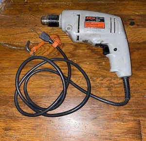 Skil 3/8” Drill Model - 584 120V - Reversing Trigger Control, Corded FOR PARTS - Picture 1 of 8