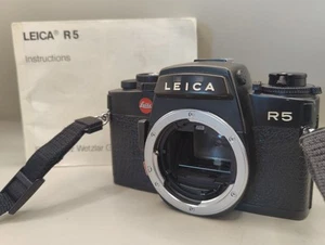 Leica R5 Black SLR Camera Body with Instruction book & Carry strap - Picture 1 of 7