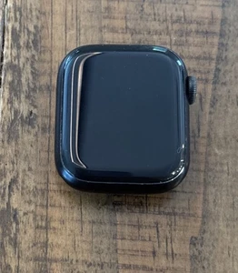 Apple Watch Series 9 [GPS 41mm] Smartwatch avec boîtier en aluminium minuit - Photo 1 sur 8