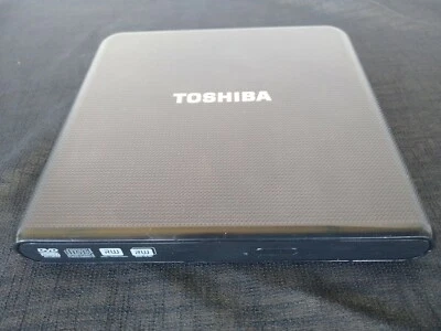 Toshiba USB Portátil DVD-RW SuperMulti Drive Grabadora/Regrabadora PA3834U-1DV2 Foto 1 de 4