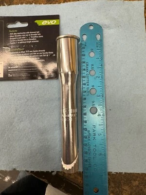 EVO Threadless Bicycle Stem Quill Adaptor, Fits 28.6mm Stem to 22.2mm Steer Tube - Image 1 of 4