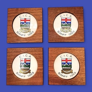 MCM 1960's Teak Drink Coaster Set C.I.C.A Banff 1969 Convention - Bild 1 von 8