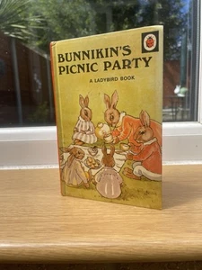 Vintage Ladybird Book Bunnikin's Picnic Party Series 401 1980's - Picture 1 of 8