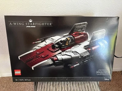 LEGO Star Wars: A-Wing Starfighter Ultimate Collector Series (75275) - Image 1 of 4