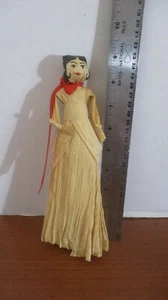 Vintage ~ 9 Zoll handbemalte Cornhusk Frau - Bild 1 von 2